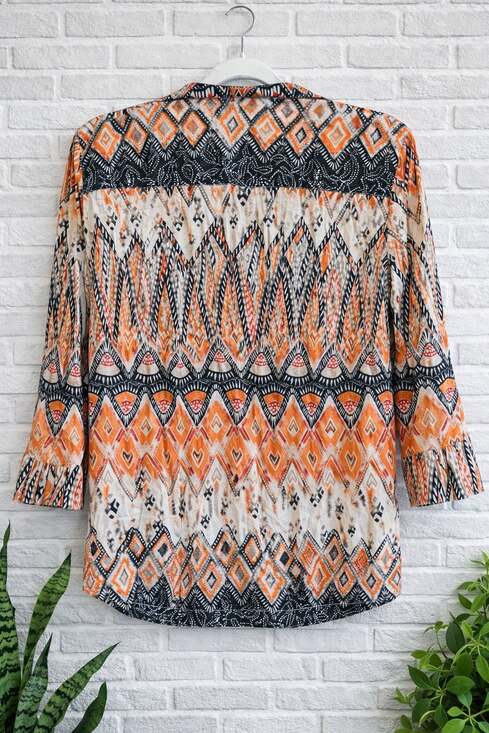 Chico's Size 2 Orange Geometric Aztec Print 100% Cotton 3/4 Sleeve Button Front - Picture 3 of 3